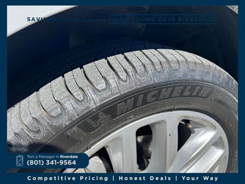 Used 2020 Buick Envision Premium w/ Driver Confidence Package image 26