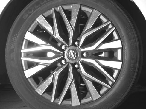 Used 2025 Nissan Altima 2.5 SV FWD image 16