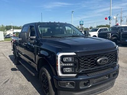 Used 2025 Ford F250 XLT w/ Black Appearance Package