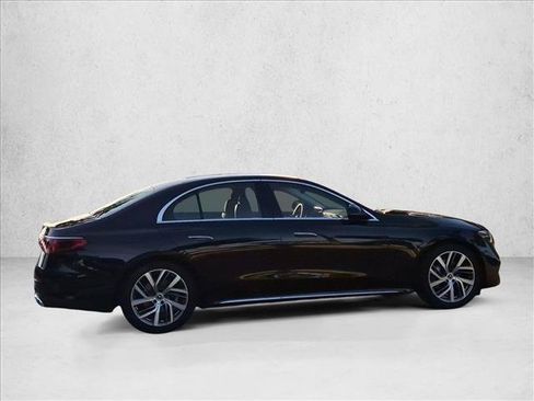 Used 2026 Mercedes-Benz E 350 Sedan image 4