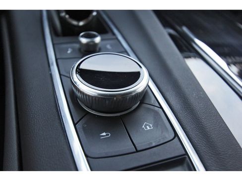 Certified 2024 Cadillac Escalade ESV Sport w/ LPO, ONYX Package AWD/4WD image 27