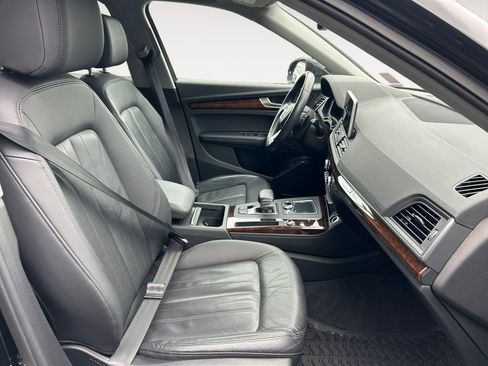 Used 2020 Audi Q5 2.0T Premium Plus w/ Premium Plus Package image 10