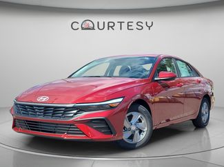 Certified 2026 Hyundai Elantra SE FWD 360° Tour