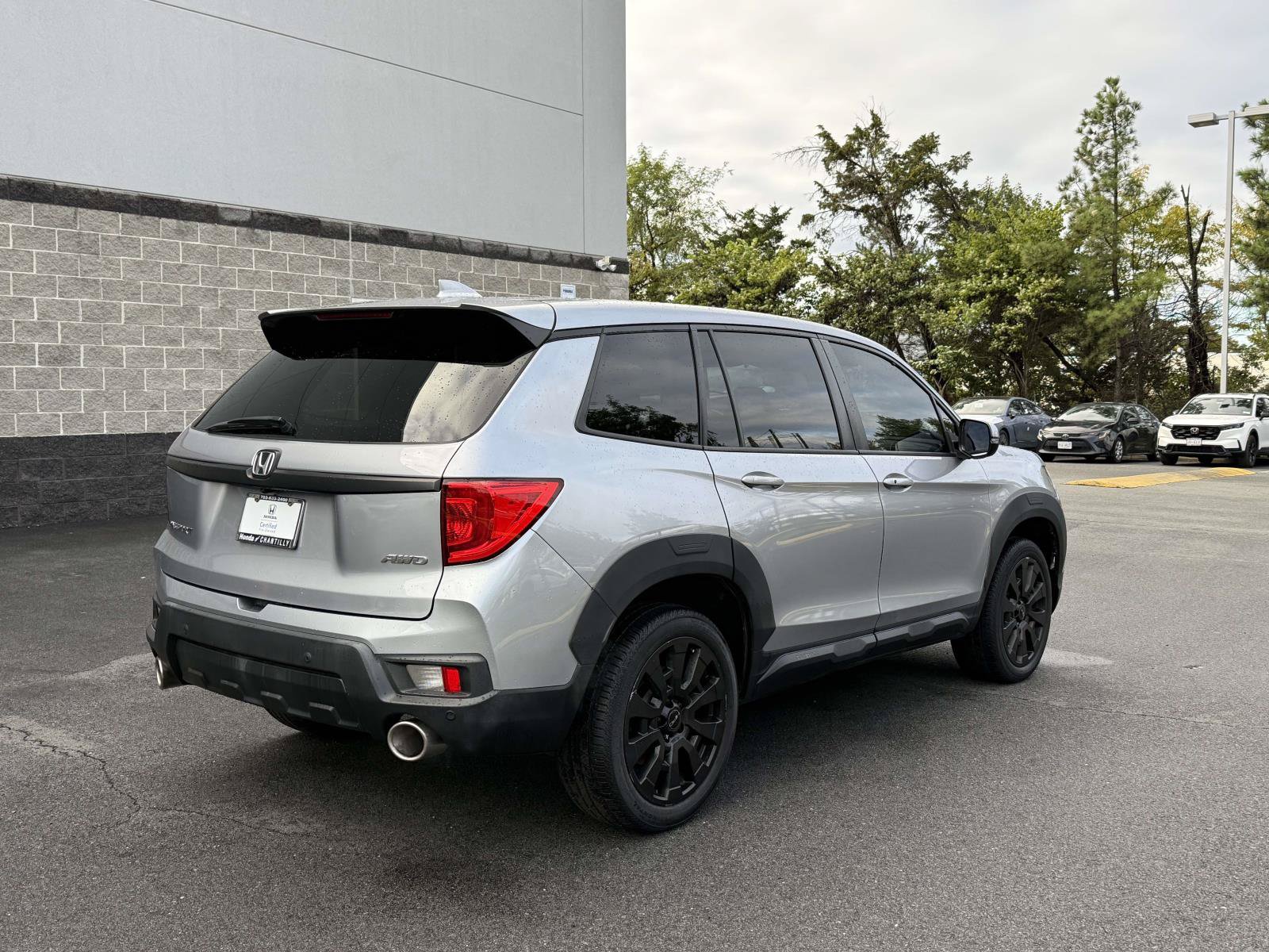 Certified 2023 Honda Passport EX-L image 2