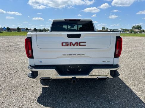 Used 2022 GMC Sierra 1500 SLT w/ SLT Premium Plus Package AWD/4WD image 11