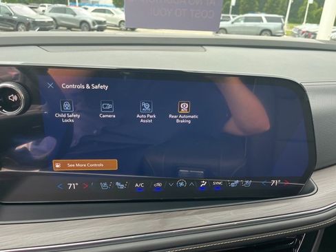 New 2026 Chevrolet Suburban Premier image 35