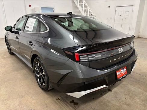 Used 2025 Hyundai Sonata SEL FWD image 6