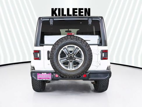Used 2019 Jeep Wrangler Unlimited Sahara AWD/4WD image 6