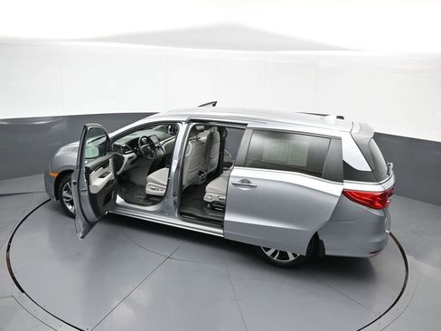 Certified 2023 Honda Odyssey Touring image 47