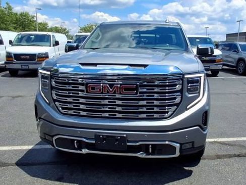 Certified 2023 GMC Sierra 1500 Denali w/ Technology Package AWD/4WD image 3