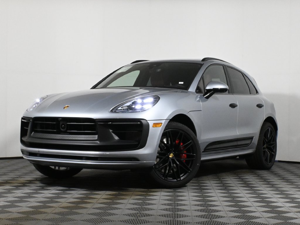 Used 2026 Porsche Macan GTS AWD/4WD image 1