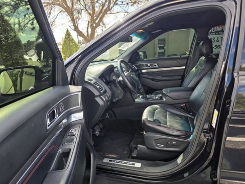 Used 2017 Ford Explorer Sport w/ Equipment Group 401A image 16
