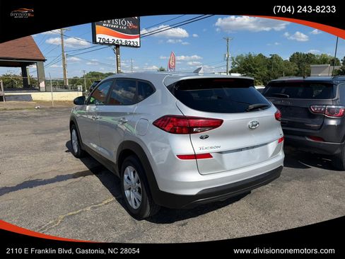 Used 2019 Hyundai Tucson SE AWD/4WD image 3