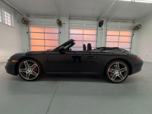Used 2008 Porsche 911 Carrera S image 2