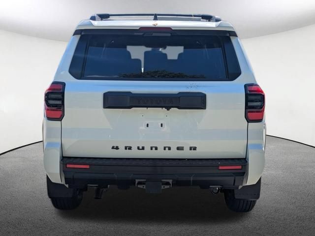New 2026 Toyota 4Runner SR5 AWD/4WD image 5