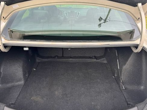 Used 2016 Chevrolet Malibu LT w/ Leather Package FWD image 22