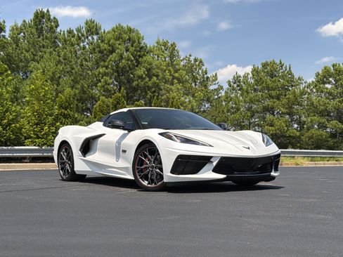 Used 2023 Chevrolet Corvette Stingray Premium Conv RWD image 2
