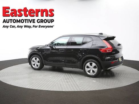 Used 2022 Volvo XC40 T5 Momentum AWD/4WD image 62