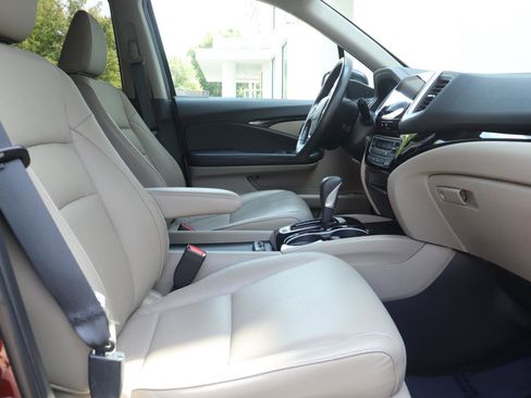 Used 2019 Honda Ridgeline RTL-E image 19