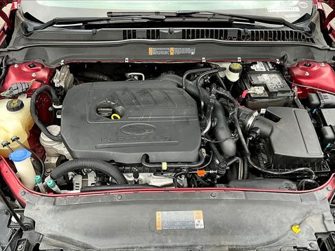 Used 2017 Ford Fusion SE w/ Equipment Group 201A FWD image 30