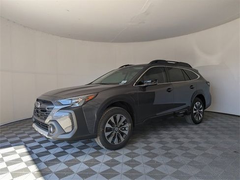 New 2025 Subaru Outback Limited image 4
