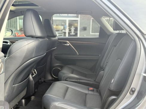 Used 2020 Lexus RX 350L FWD w/ Premium Package image 21