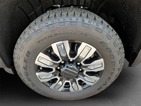 New 2026 GMC Sierra 3500 Denali w/ Technology Package AWD/4WD image 35