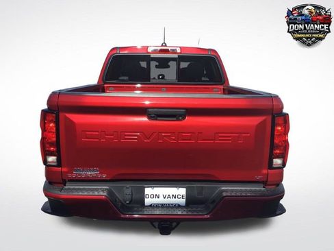 Used 2024 Chevrolet Colorado LT w/ LT Convenience Package II RWD image 4