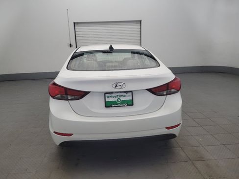 Used 2016 Hyundai Elantra SE image 6