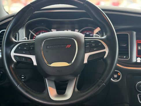 Used 2017 Dodge Charger R/T image 15