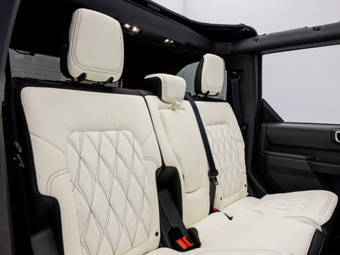 Used 2025 Ford Bronco Big Bend image 34