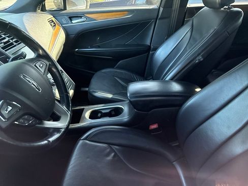 Used 2016 Lincoln MKC Reserve w/ Lincoln MKC Climate Package AWD/4WD image 10