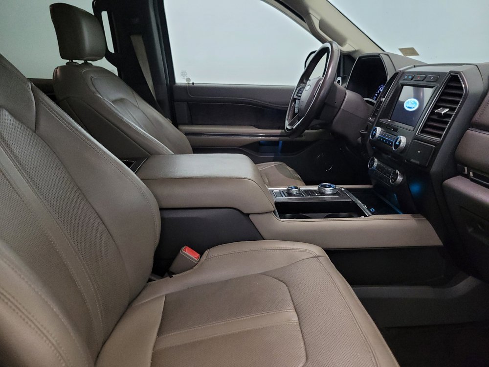 Used 2018 Ford Expedition Limited AWD/4WD image 21