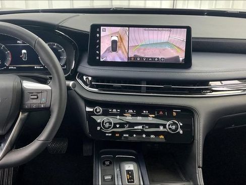 Certified 2026 INFINITI QX60 Sport w/ Dark Cargo Package AWD/4WD image 6