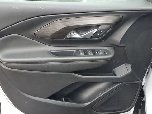 Certified 2023 GMC Terrain SLE w/ Driver Convenience Package image 16