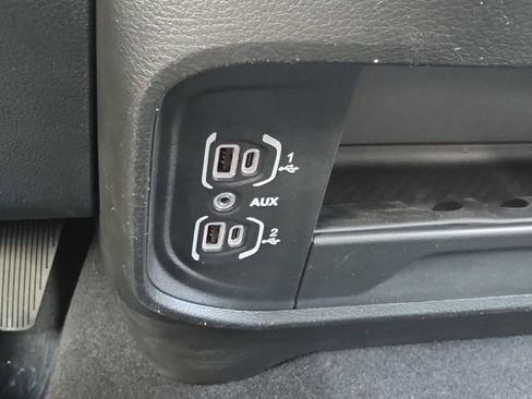 New 2026 RAM 3500 Tradesman AWD/4WD image 24