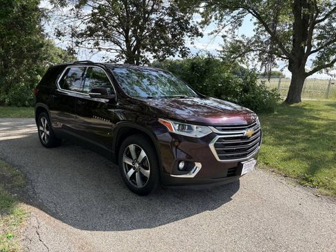 Used 2018 Chevrolet Traverse LT w/ LPO, Floor Liner Package AWD/4WD image 7
