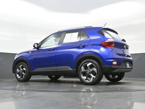 Certified 2026 Hyundai Venue SEL FWD image 29