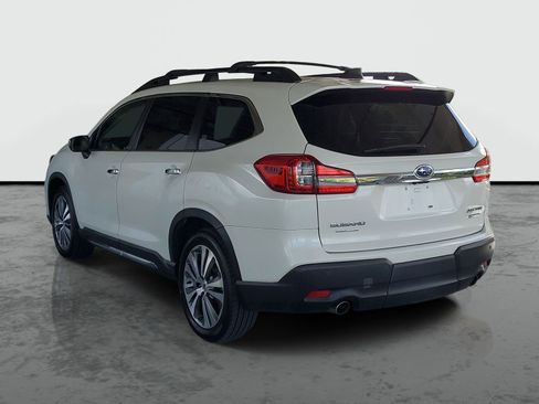 Used 2019 Subaru Ascent Touring AWD/4WD image 3