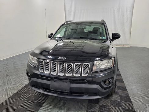 Used 2017 Jeep Compass Latitude AWD/4WD image 15