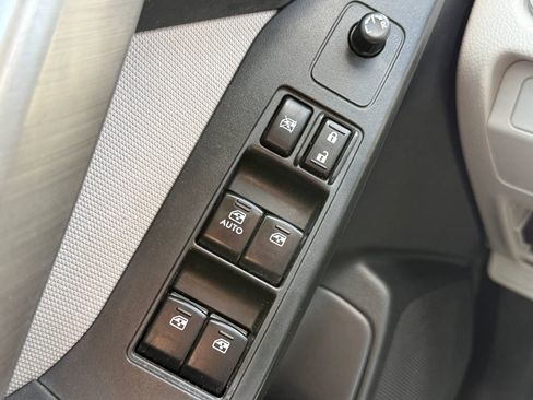 Used 2015 Subaru Forester 2.5i Premium w/ All-Weather Package image 24