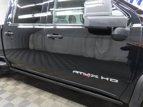 Used 2025 GMC Sierra 2500 AT4X w/ AT4X AEV Edition image 37