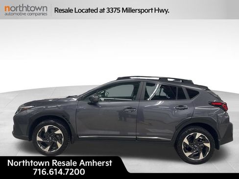 Used 2024 Subaru Crosstrek 2.5i Limited AWD/4WD image 2