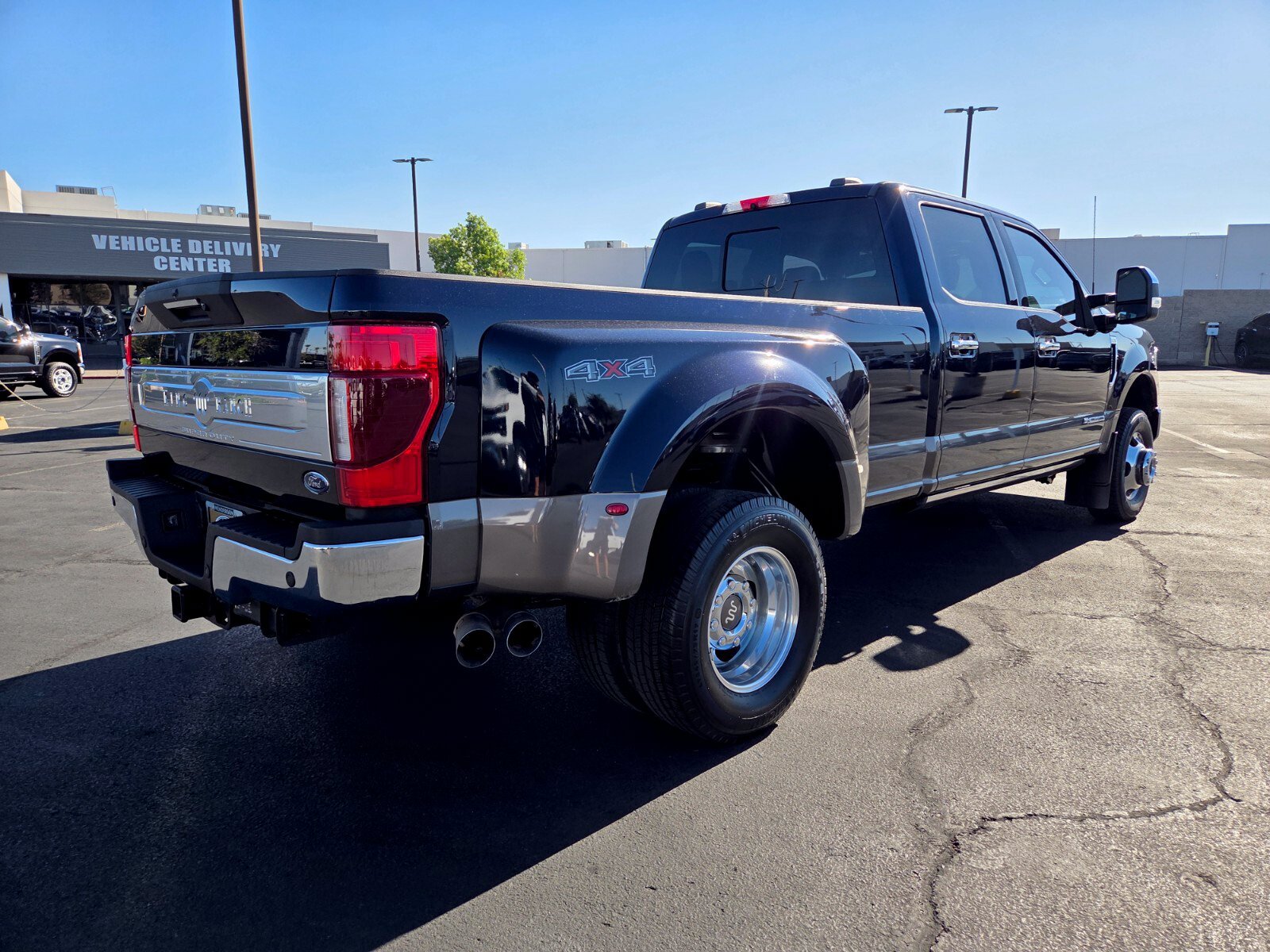 Certified 2022 Ford F350 King Ranch w/ King Ranch Ultimate Package AWD/4WD image 6