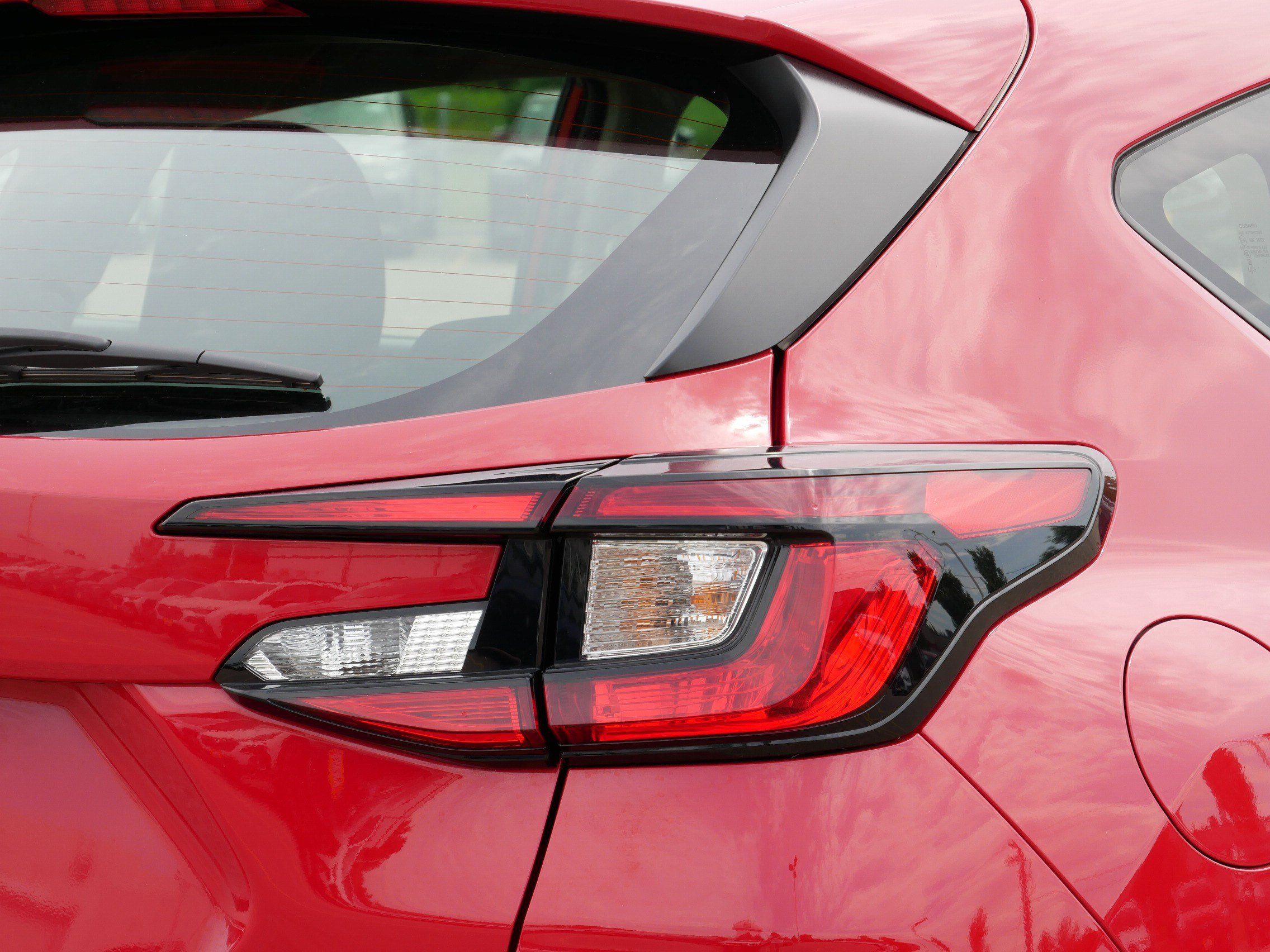 Certified 2025 Subaru Impreza 2.0i Sport AWD/4WD image 17