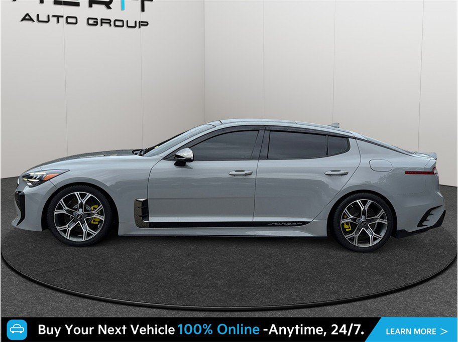 Used 2022 Kia Stinger GT-Line w/ Sun & Sound Package RWD image 5