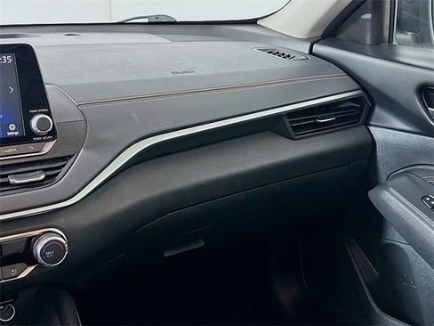 Used 2022 Nissan Altima 2.5 SR image 22