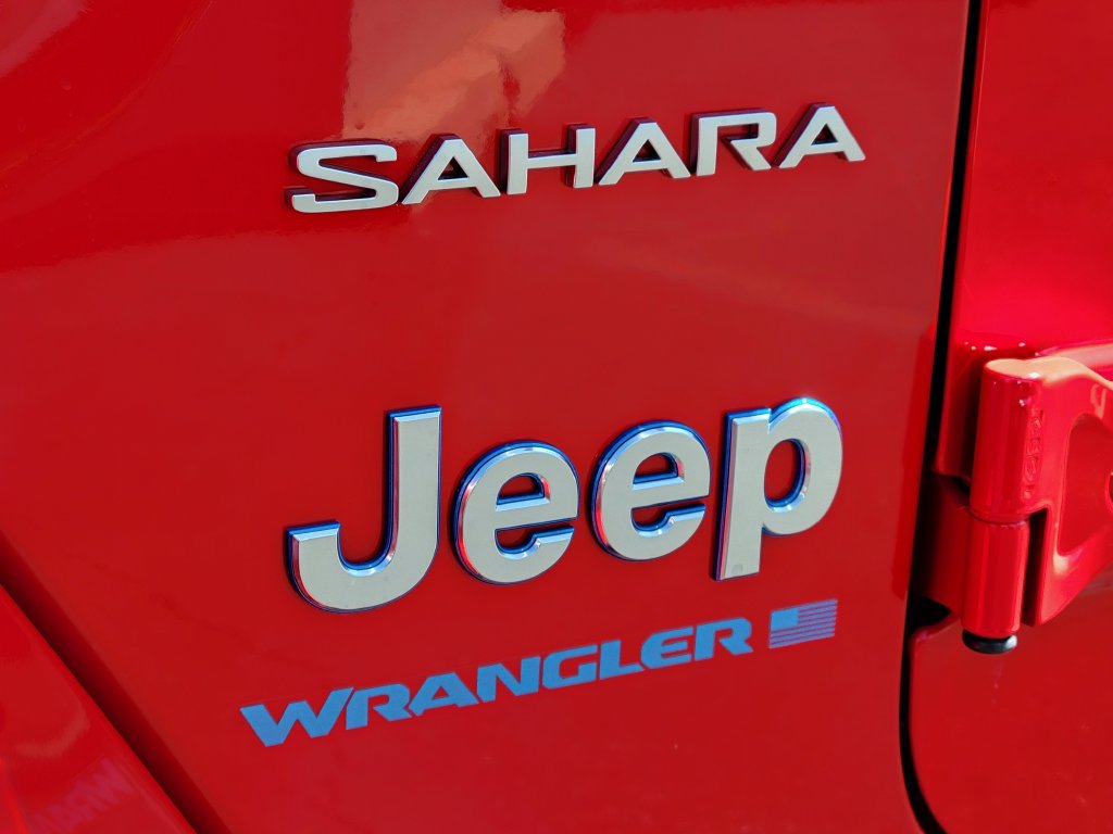 Used 2024 Jeep Wrangler Unlimited Sahara w/ Safety Group AWD/4WD image 24