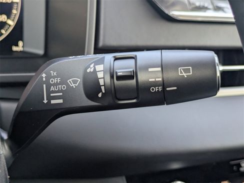 New 2025 Mitsubishi Outlander SEL image 30