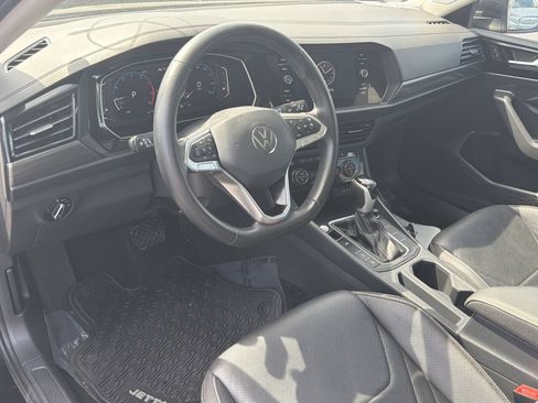 Used 2024 Volkswagen Jetta SEL FWD image 18